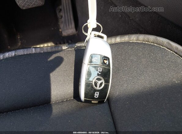 WDDZF4KB0HA172942 2017 MERCEDES-BENZ E-CLASS White Widok deski rozdzielczej