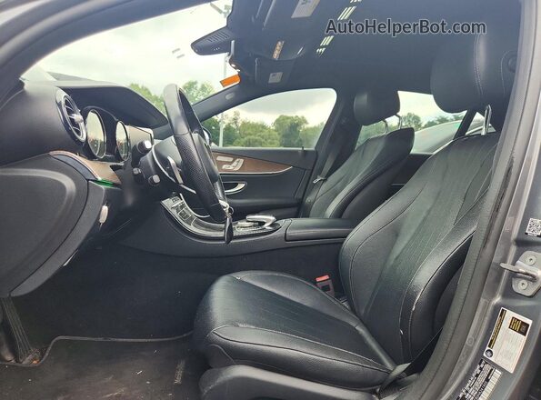 WDDZF4KB0HA241905 2017 MERCEDES-BENZ E Gray Vista interior delantera