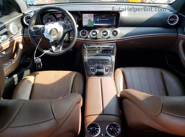 WDDZF4KB1HA032799 2017 MERCEDES-BENZ E Черный Вид панели приборов