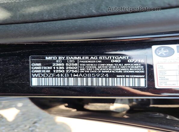 WDDZF4KB1HA085924 2017 MERCEDES-BENZ E Black Widok komory silnika