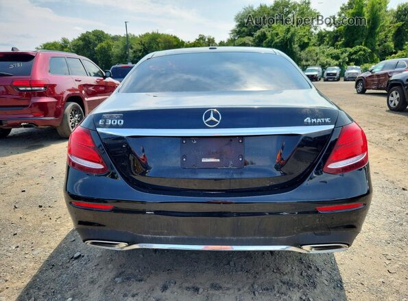 WDDZF4KB1HA085924 2017 MERCEDES-BENZ E Black Widok z tyłu