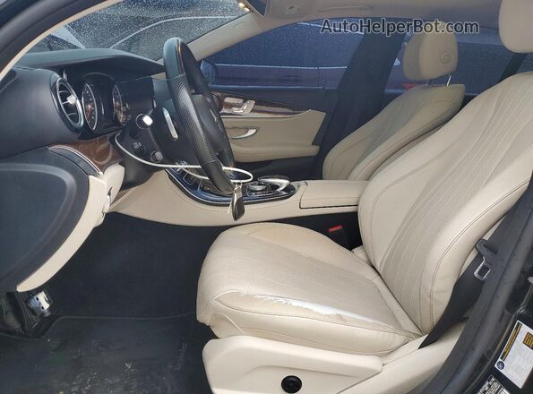 WDDZF4KB1JA417222 2018 MERCEDES-BENZ E Black Вид салону спереду
