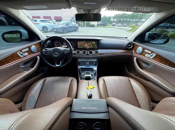 WDDZF4KB2JA357757 2018 MERCEDES-BENZ E-CLASS White უკანა სავარძლების ხედი