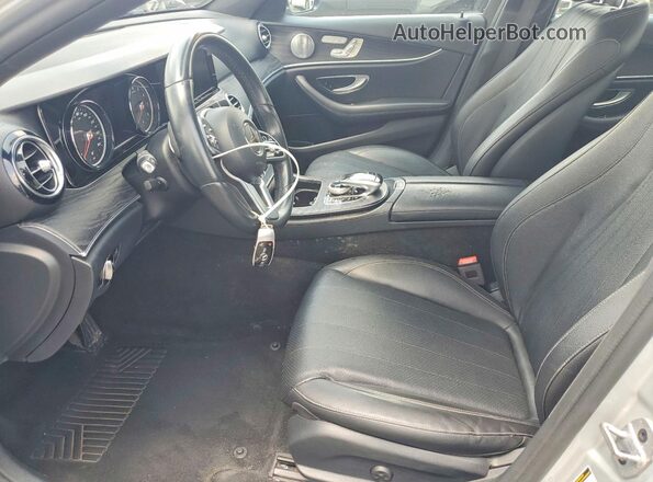 WDDZF4KB2KA518576 2019 MERCEDES-BENZ E Silver Vista interior delantera