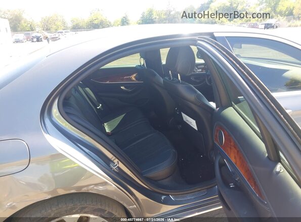 WDDZF4KB3HA205674 2017 MERCEDES-BENZ E-CLASS Gray Widok naklejki z numerem VIN