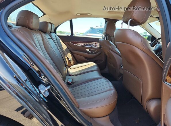 WDDZF4KB4JA360255 2018 MERCEDES-BENZ E Black Вид задніх сидінь