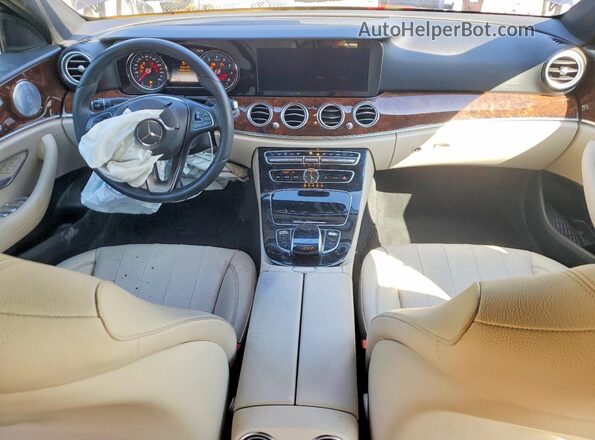 WDDZF4KB4JA404853 2018 MERCEDES-BENZ E Blue Вид панелі приладів