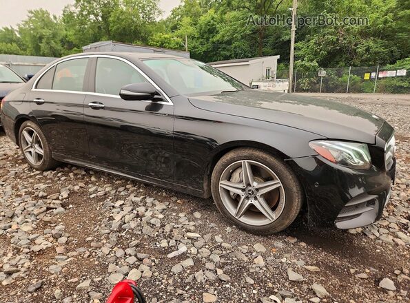 WDDZF4KB4JA486079 2018 MERCEDES-BENZ E Черный Передняя правая четверть
