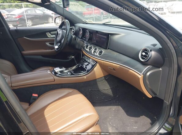 WDDZF4KB6HA086034 2017 MERCEDES-BENZ E-CLASS Black Вид салону спереду