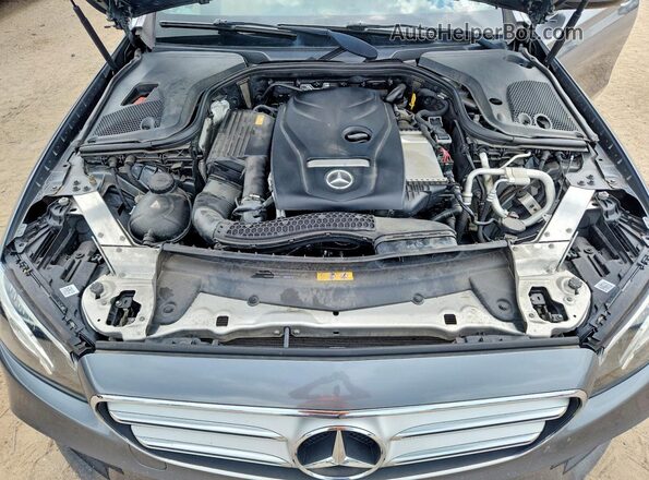 WDDZF4KB6HA106072 2017 MERCEDES-BENZ E Gray Vista interior trasera