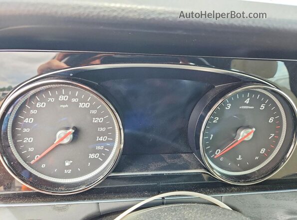 WDDZF4KB6HA106072 2017 MERCEDES-BENZ E Gray Vista del cuadro de instrumentos