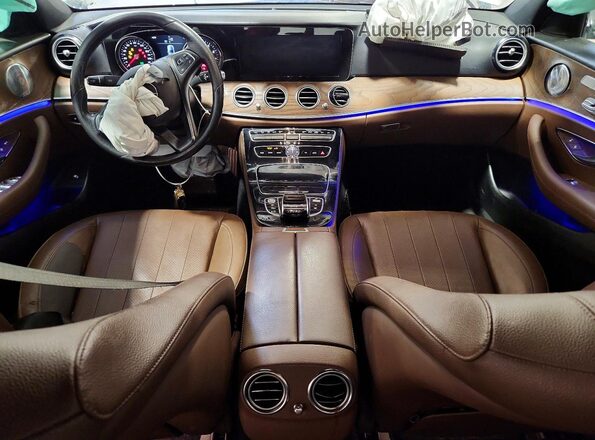 WDDZF4KB6HA202140 2017 MERCEDES-BENZ E White Dashboard view