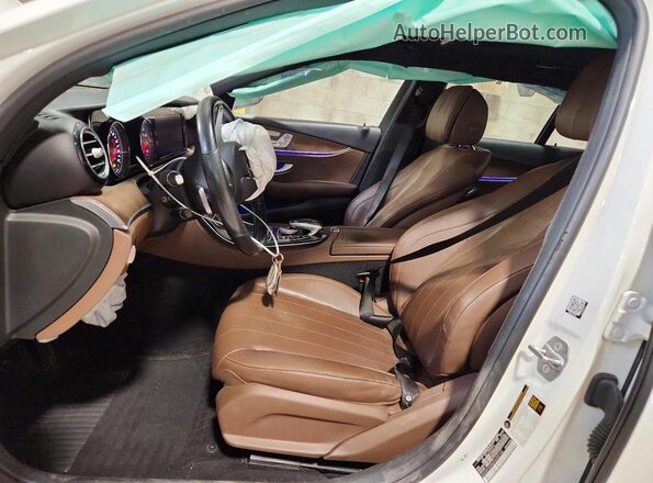 WDDZF4KB6HA202140 2017 MERCEDES-BENZ E White Front interior view