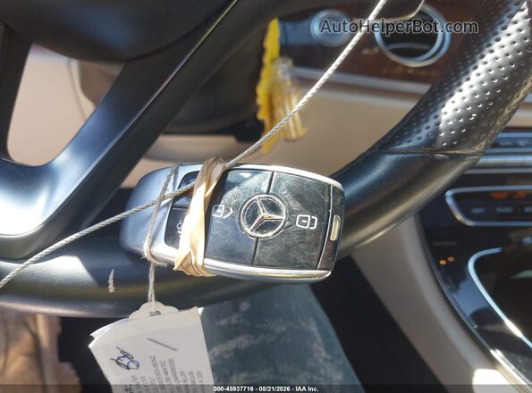 WDDZF4KB7HA285156 2017 MERCEDES-BENZ E-CLASS Blue Widok deski rozdzielczej