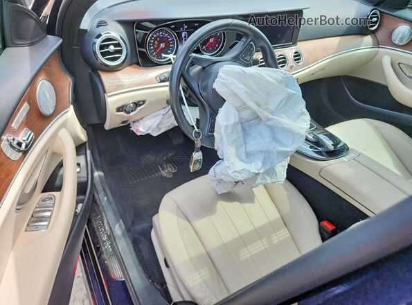 WDDZF4KB8HA029091 2017 MERCEDES-BENZ E Blue Вид панелі приладів