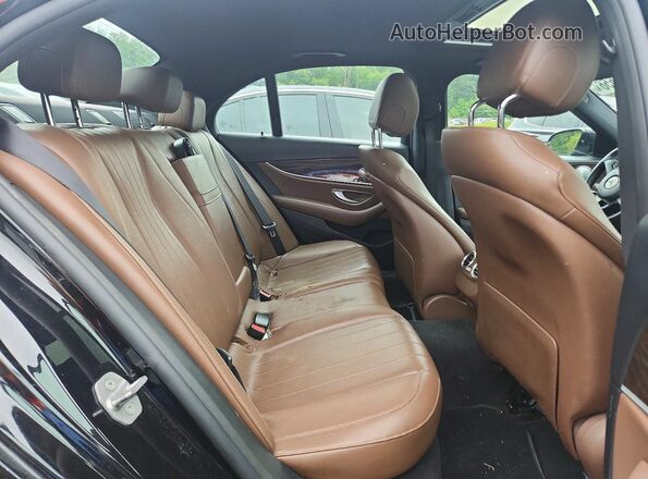 WDDZF4KB8HA051401 2017 MERCEDES-BENZ E Black Widok tylnych siedzeń