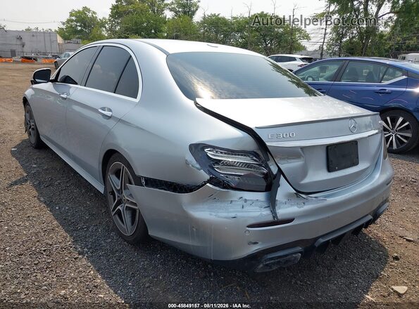 WDDZF4KB8HA077755 2017 MERCEDES-BENZ E-CLASS Silver Front view