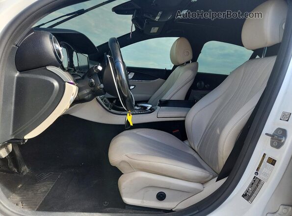 WDDZF4KB9HA052248 2017 MERCEDES-BENZ E White Սալոնի դիմացի տեսք