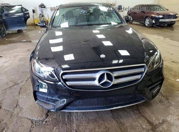 WDDZF4KBXHA052016 2017 MERCEDES-BENZ E Black Widok z przodu