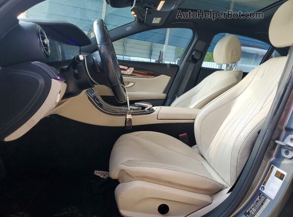 WDDZF4KBXKA592666 2019 MERCEDES-BENZ E Silver წინა სალონის ხედი