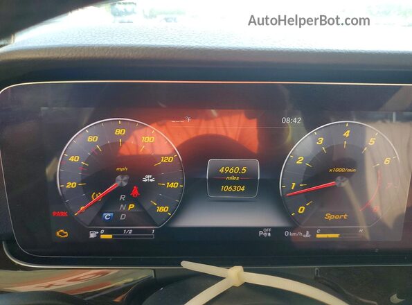 WDDZF4KBXKA592666 2019 MERCEDES-BENZ E Silver ხელსაწყოთა პანელის ხედი