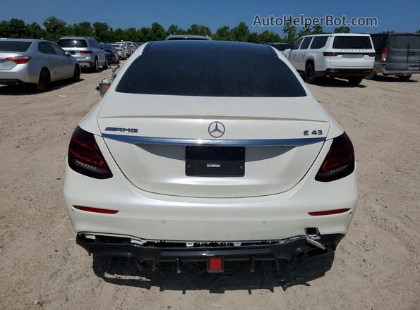 WDDZF6EB5JA395782 2018 MERCEDES-BENZ E White Rear view