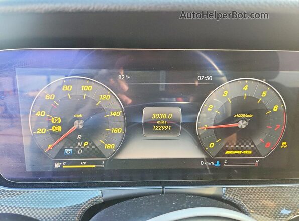 WDDZF6EBXHA232264 2017 MERCEDES-BENZ E Red Vista del cuadro de instrumentos