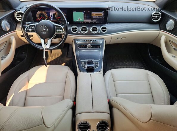 WDDZF6JB2LA730456 2020 MERCEDES-BENZ E Black წინა პანელის ხედი