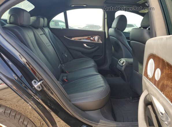 WDDZF8DB2LA752089 2020 MERCEDES-BENZ E Black Vista interior trasera