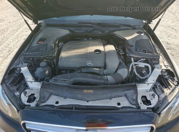 WDDZF8DB2LA752089 2020 MERCEDES-BENZ E Black Vista del compartimento del motor