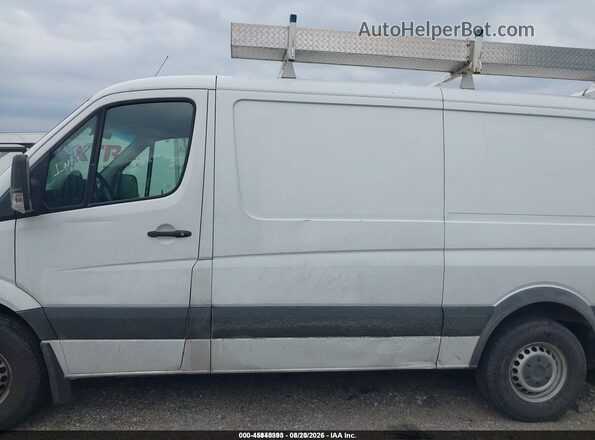 WDYPE7CD7HP573928 2017 FREIGHTLINER SPRINTER 2500 White Widok wnętrza 360 stopni