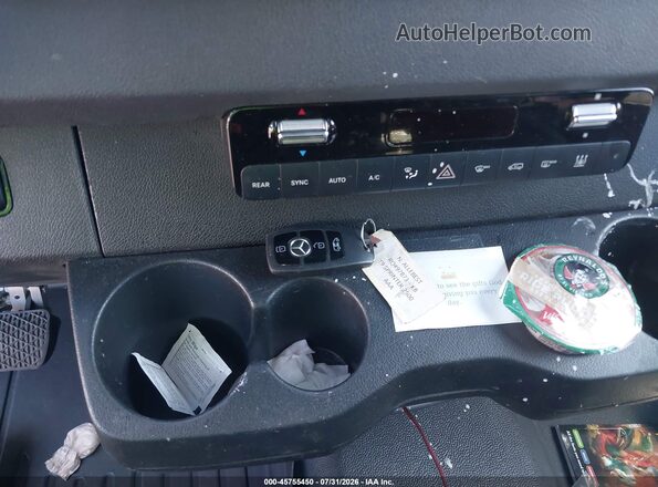 WDZPF0CD6KT005927 2019 MERCEDES-BENZ SPRINTER Серый Вид панели приборов