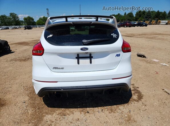 WF0DP3TH0H4125064 2017 FORD FOCUS Белый Вид сзади
