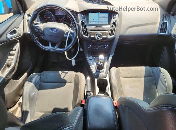WF0DP3THXH4124956 2017 FORD FOCUS Синий Вид панели приборов