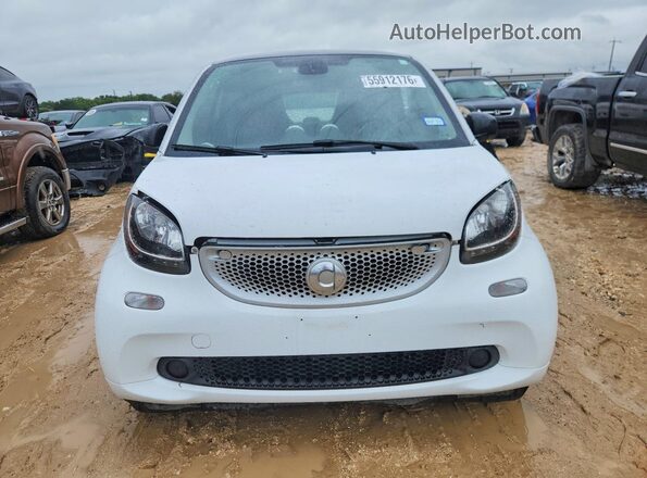 WMEFJ5DA7GK142420 2016 SMART FORTWO White Vista frontal