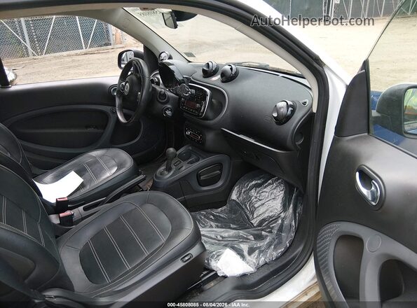 WMEFJ5DA8GK060969 2016 SMART FORTWO Blue წინა სალონის ხედი