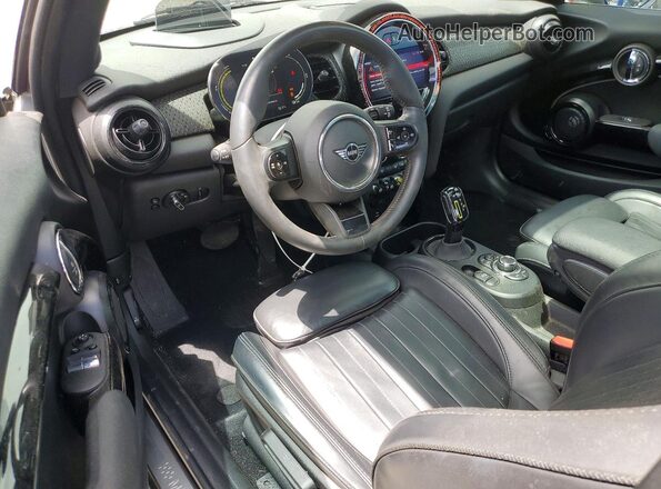WMW13DJ02P2T62263 2023 MINI COOPER Gray Dashboard view