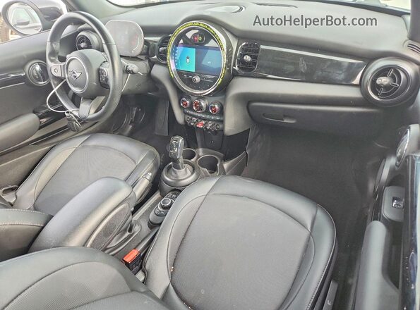 WMW33DH01N2P87033 2022 MINI COOPER Green Dashboard view