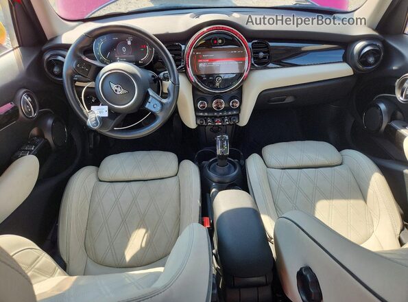 WMW33DK04P2T77242 2023 MINI COOPER Pink Առջևի վահանակի տեսք