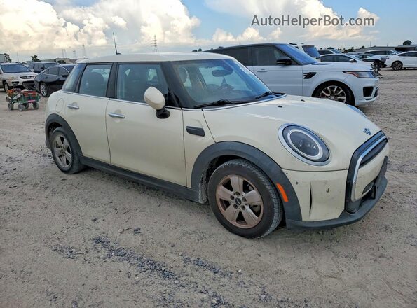 WMW33DK08N2P61005 2022 MINI COOPER Кремовый Передняя правая четверть