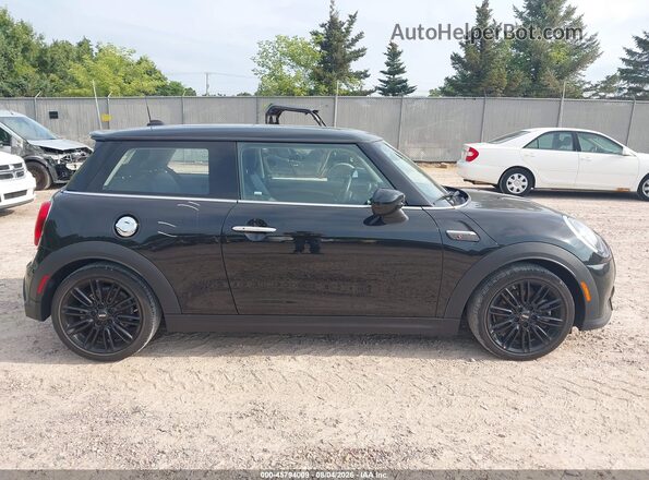 WMW53DH09P2S95457 2023 MINI HARDTOP Black Vista interior trasera