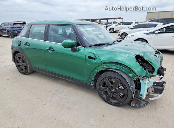WMW53DK03R2U51956 2024 MINI COOPER Зеленый Передняя правая четверть