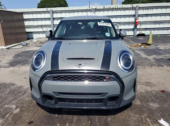 WMW53DK08N2R94665 2022 MINI COOPER Gray Widok z przodu
