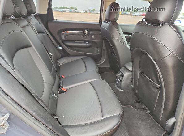 WMWLN9C56J2E50994 2018 MINI COOPER Gray Հետևի նստատեղերի տեսք