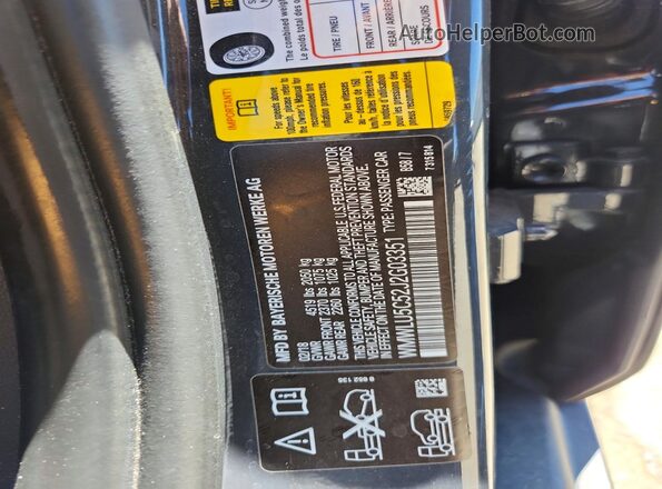 WMWLU5C52J2G03351 2018 MINI COOPER Gray Widok komory silnika