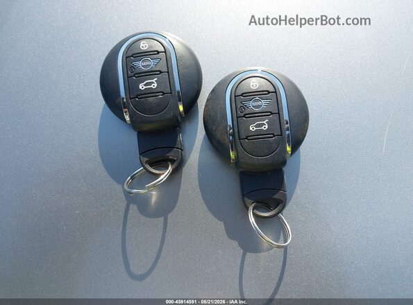 WMWLU5C53K2G03733 2019 MINI CLUBMAN Green Dashboard view