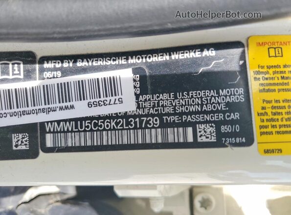 WMWLU5C56K2L31739 2019 MINI COOPER White Vista del compartimento del motor