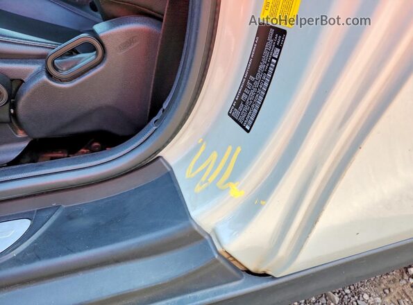 WMWWG9C50K3E40190 2019 MINI COOPER Silver Vista del compartimento del motor