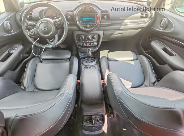 WMWXJ1C04L2L48757 2020 MINI COOPER Green Dashboard view