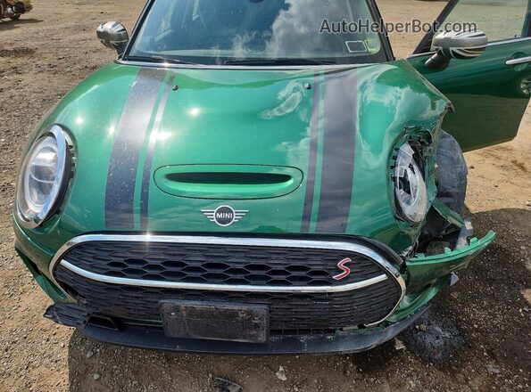 WMWXJ1C04L2L48757 2020 MINI COOPER Green Rear interior view